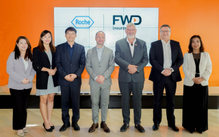 FWD ประกันชีวิต จับมือ โรช ไดแอกโนสติกส์ ส่งเสริมการดูแลสุขภาพเชิงป้องกัน 